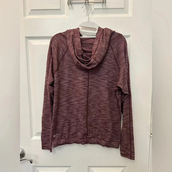 Lululemon Healthy Heart Pullover II size 8 - Picture 3 of 5
